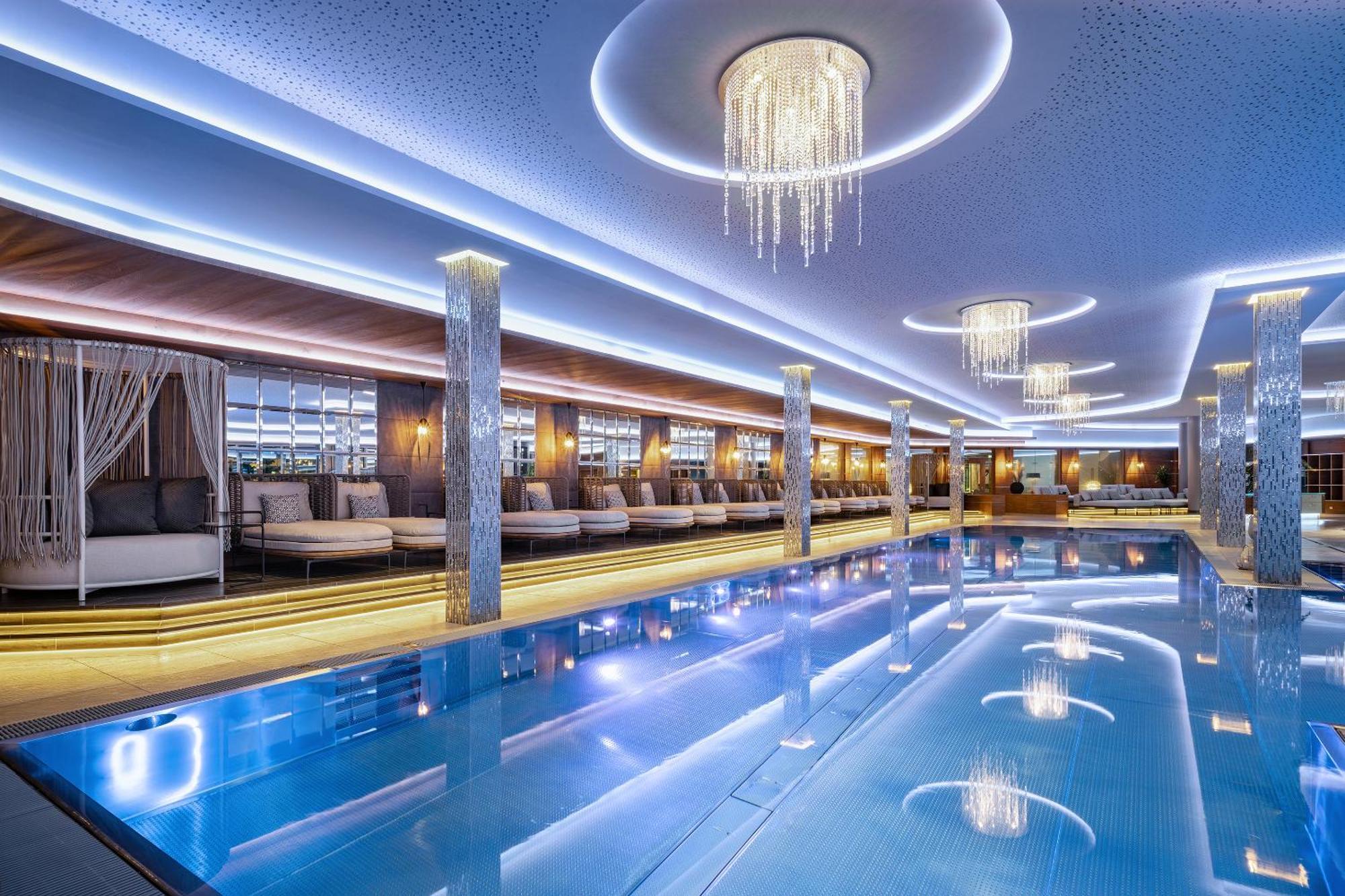 Wellness- & Sporthotel Jagdhof Рёрнбах Экстерьер фото