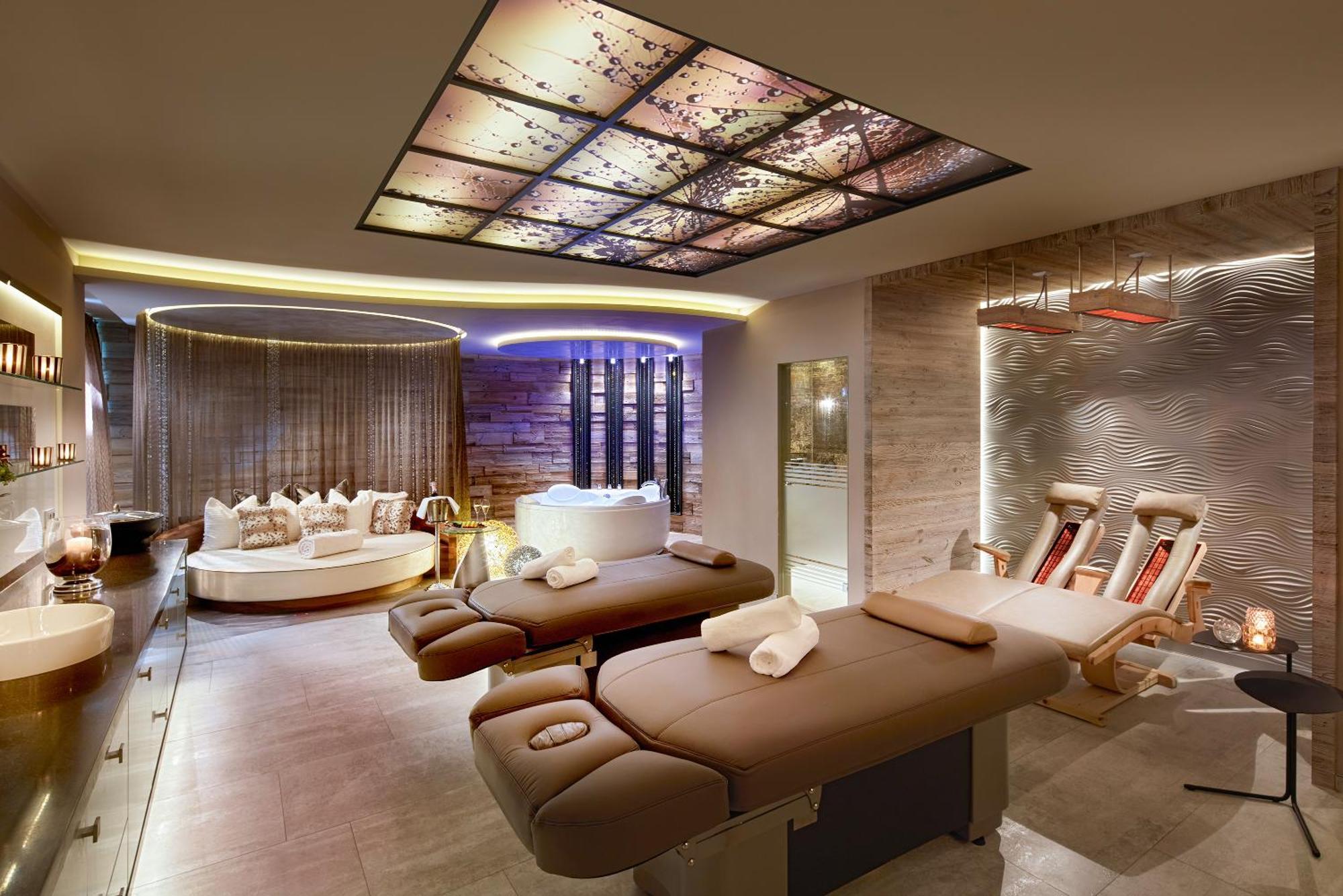 Wellness- & Sporthotel Jagdhof Рёрнбах Экстерьер фото